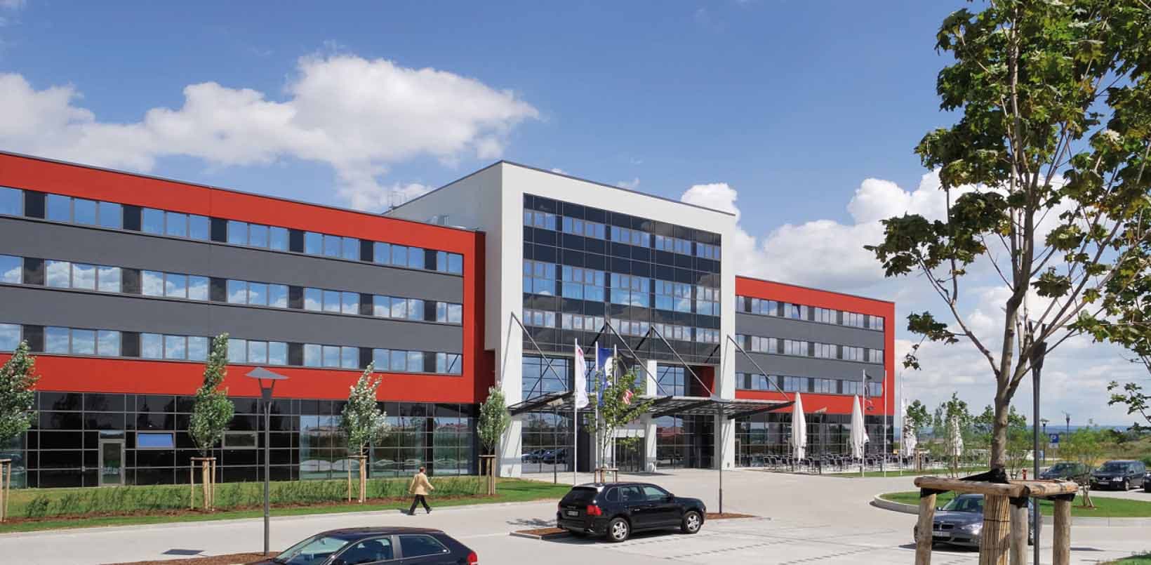Neubau des Adidas Hotels